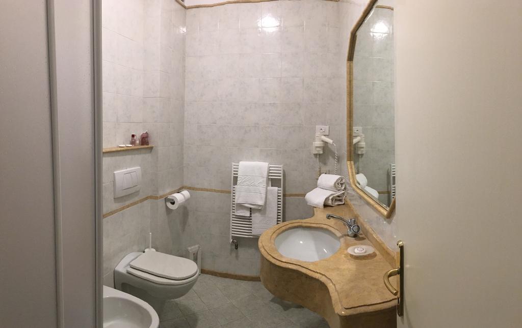 Hotel Da Filie' เกเชตา ภายนอก รูปภาพ